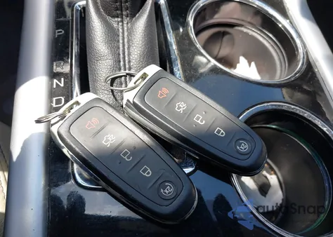 2013 Ford Edge Limited z USA, uszkodzony, nr VIN 2FMDK4KC5DBC73235